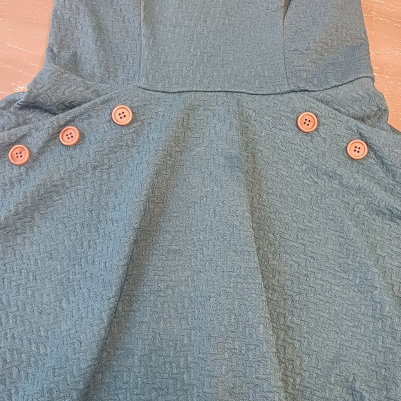 Flare mini dress, cap sleeves, brown accent buttons juniors 5 - Picture 4 of 9